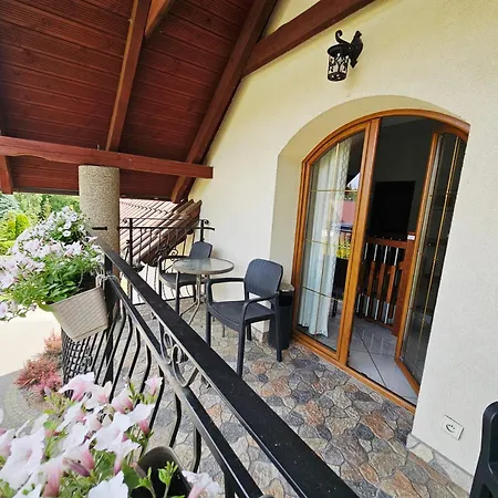 I Przy Lesniczowce * Wiele