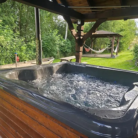 Kwatera prywatna I Przy Leśniczówce Wiele