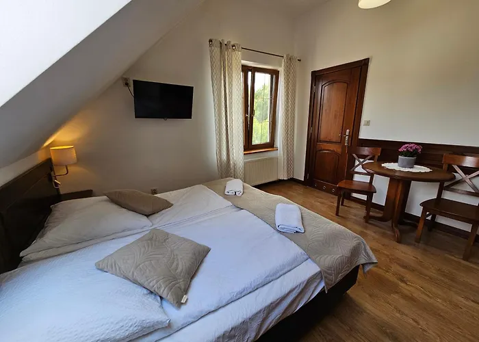 I Przy Lesniczowce Homestay szállás